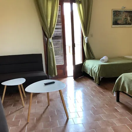 Ivana & Qpe & Apartment *