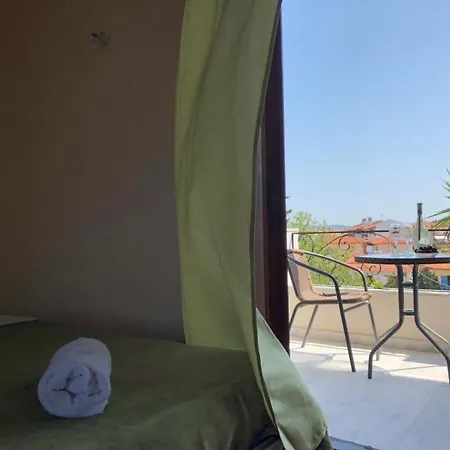 Ivana & Qpe & * Kallithea (Chalkidiki)
